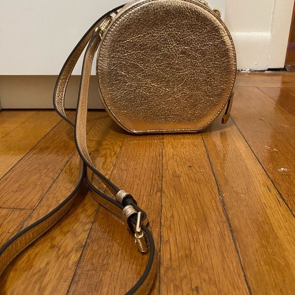 Henri Bendel Mini Hatbox Crackle Metallic Bag - Picture 2 of 4